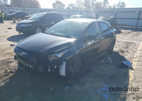 2024 Kia Forte Gt-Line z USA, uszkodzony, nr VIN 3KPF54AD3RE721731